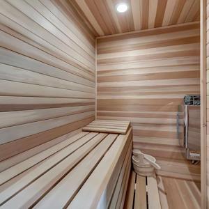 192203-Copperfield-Madden-Elite-Remodeling-25-300x300