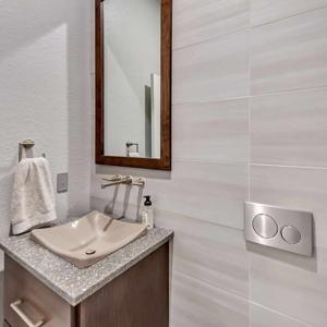 192203-Copperfield-Madden-Elite-Remodeling-31-300x300