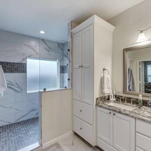 192273-McIntyre-Elite-Remodeling-06-300x300