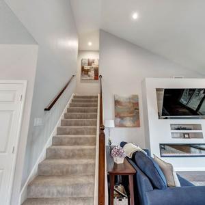 192273-McIntyre-Elite-Remodeling-22-300x300
