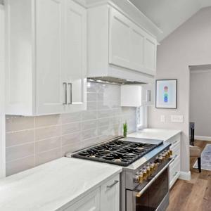 192606-Flower-Elite-Remodeling-030-1-300x300