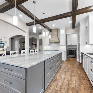 192615-Covey-Elite-Remodeling-014-1-300x300
