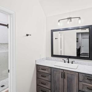 192927-Willingham-Elite-Remodeling-019-1-300x300