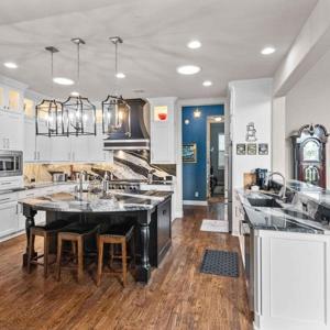 192940-San-Clemente-Elite-Remodeling-09-300x300