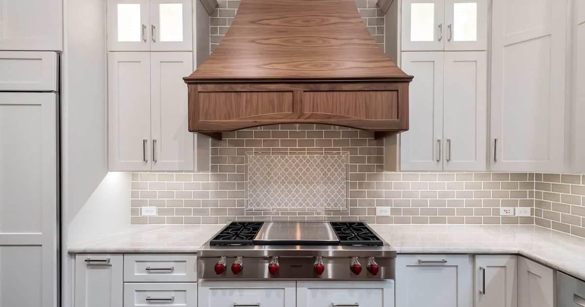 10 Smart Aging in Place Kitchen Design Tips for Frisco Homes