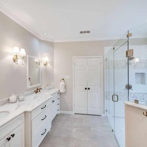 192221-Creek-Ridge-2-Elite-Remodeling-15-300x300