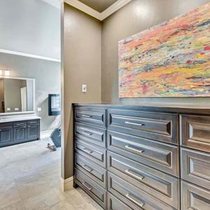 192229-Muirfield-Bartling-1-Elite-Remodeling-03-300x300