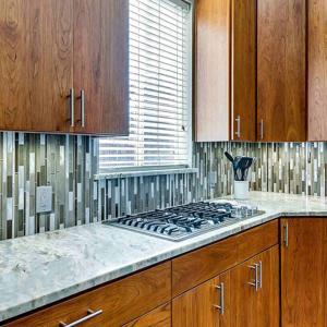 192267-Pafford-Drive-Elite-Remodeling-13-300x300