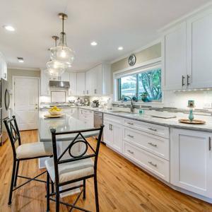 192279-Kittelson-Trail-Elite-Remodeling-02-300x300