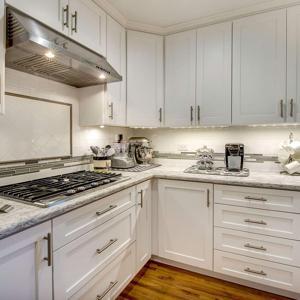 192279-Kittelson-Trail-Elite-Remodeling-03-300x300