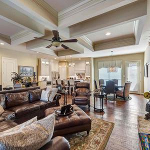 192281-Lazo-Trail-Elite-Remodeling-19-300x300
