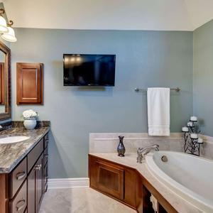 192282-Lisell-Road-Elite-Remodeling-03-300x300