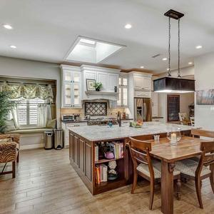 192286-Rojas-Elite-Remodeling-03-300x300