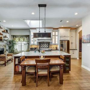 192286-Rojas-Elite-Remodeling-04-300x300