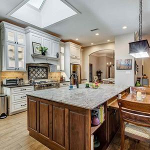 192286-Rojas-Elite-Remodeling-08-300x300