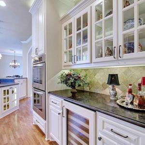 192297-McHugh-Elite-Remodeling-10-300x300