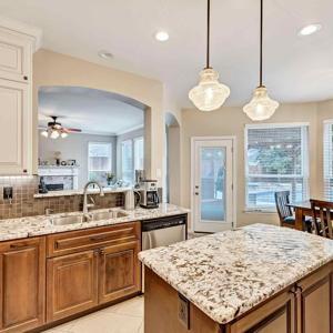 192298-Yegorian-Way-Elite-Remodeling-08-300x300