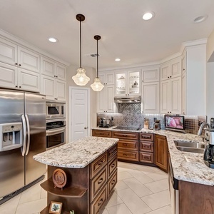 192298-Yegorian-Way-Elite-Remodeling-13-300x300