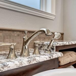 192503-Muirfield-Bartling-2-Elite-Remodeling-02-300x300