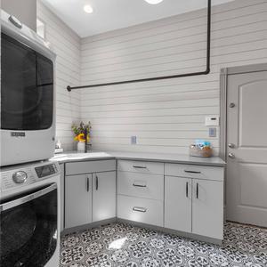 192602-Zalusky-Elite-Remodeling-010-1-300x300