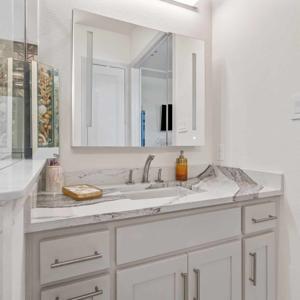 192603-Washburne-Elite-Remodeling-01-1-300x300