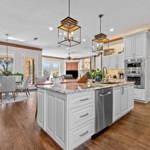 192605-Danko-Elite-Remodeling-005-1-300x300