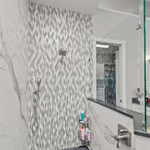 192613-Breakers-Elite-Remodeling-014-1-300x300