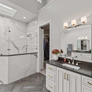 192613-Breakers-Elite-Remodeling-025-300x300