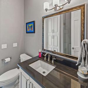 192613-Breakers-Elite-Remodeling-032-1-300x300