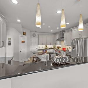 192919-Rauum-Elite-Remodeling-001-1-300x300