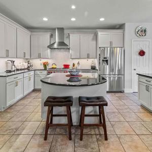 192919-Rauum-Elite-Remodeling-009-300x300