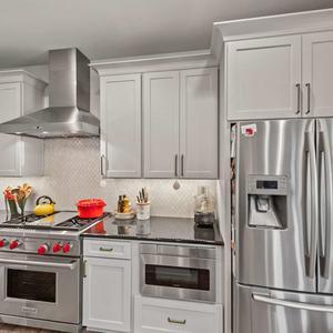 192919-Rauum-Elite-Remodeling-013-1-300x300