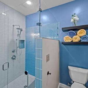 192924-Neely-Elite-Remodeling-020-1-300x300