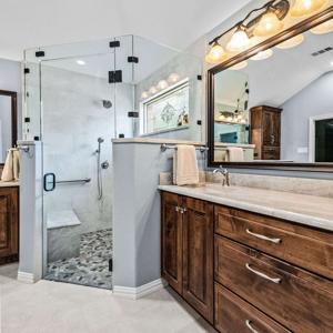 192926-Castleglen-Elite-Remodeling-002-300x300