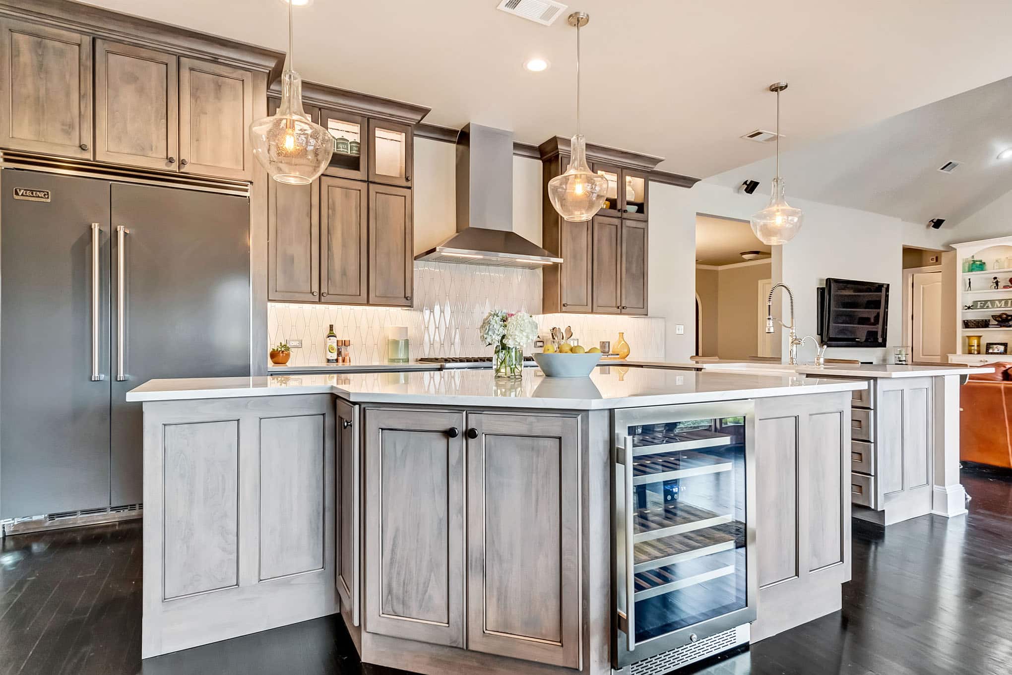 192211 Rolling Hills Court