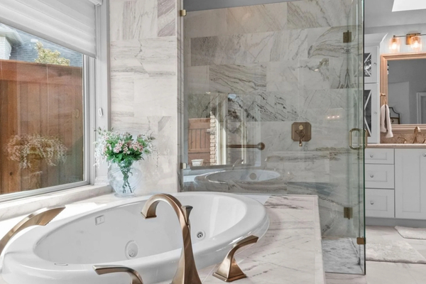 ER  MAY Email #1 Newsletter - Bathroom Remodel