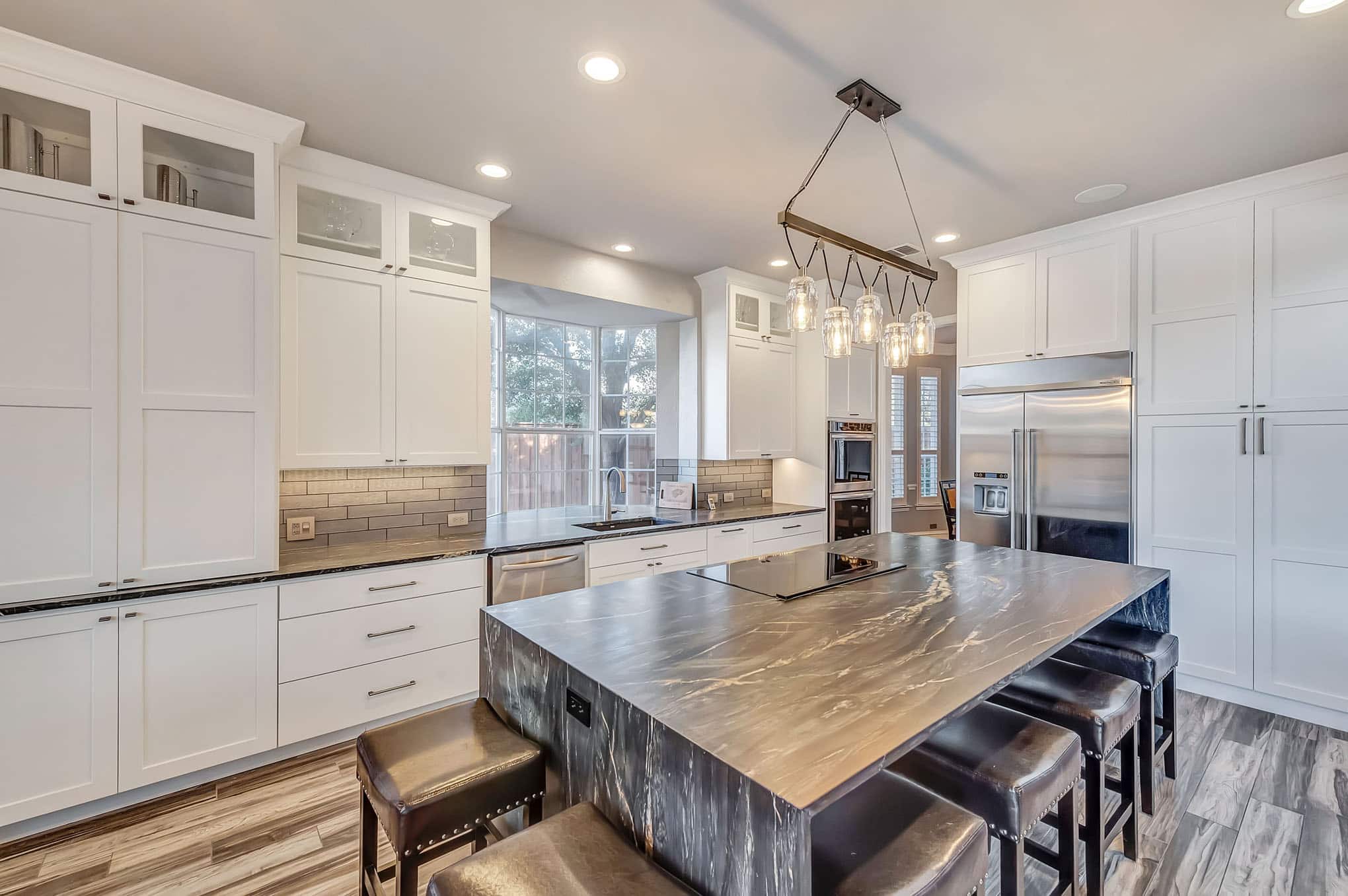 Contemporary Transitional Kitchen Remodel in Frisco, TX by Elite Remodeling project photo 2