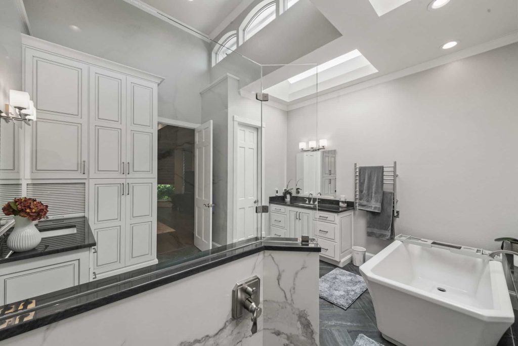 Breakers Sensebe remodeling project