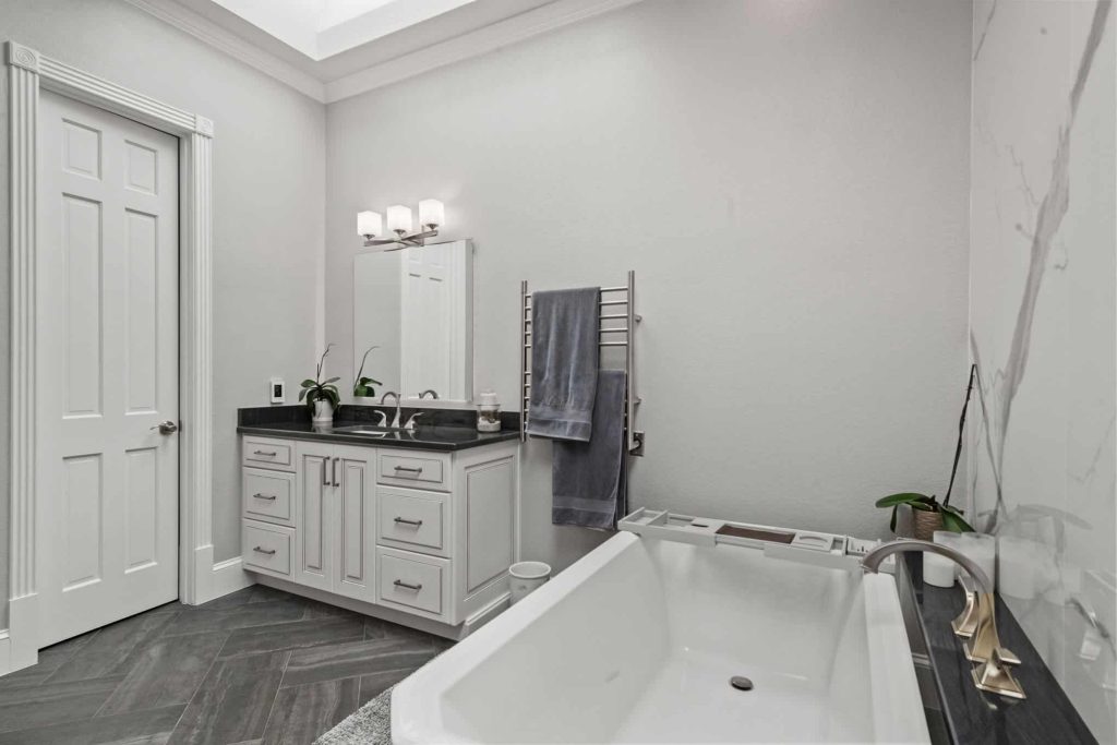 Breakers Sensebe remodeling project
