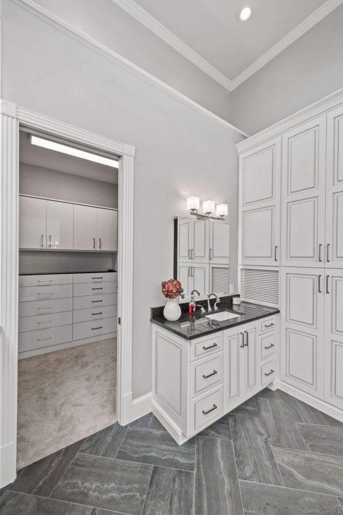 Breakers Sensebe remodeling project